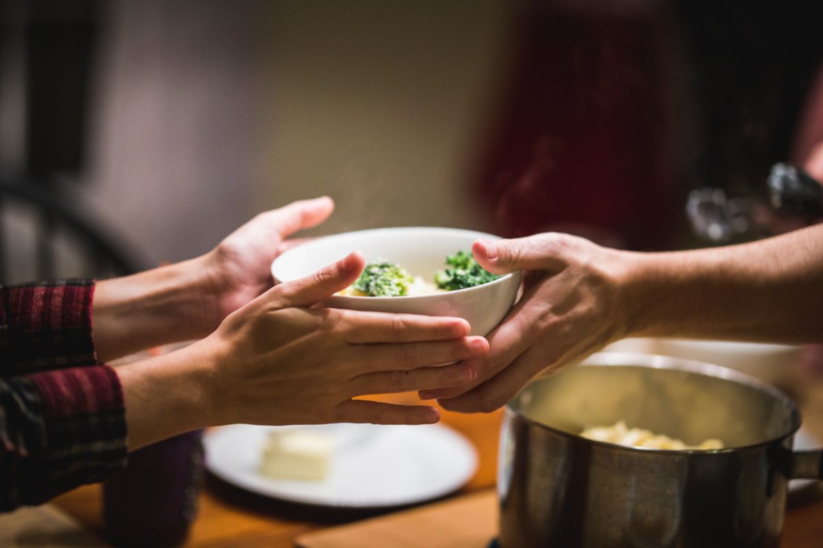 「夕飯はもう食べましたか」に関連する英語フレーズ
