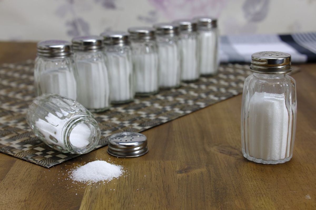 「塩は健康に悪い」に関連する英語フレーズ