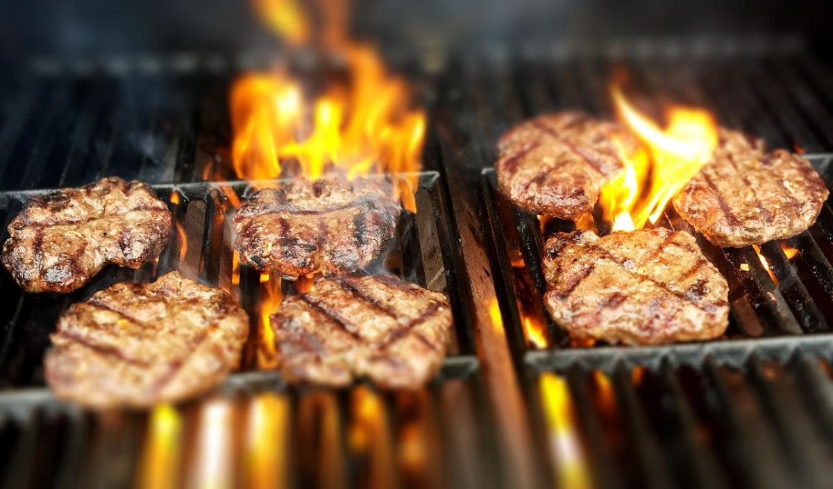 「ハンバーガーが大好き」に関連する英語フレーズ