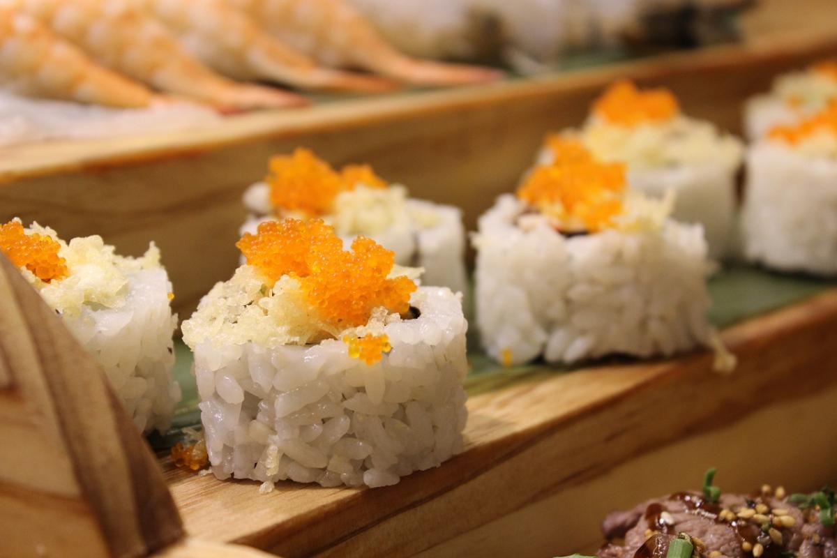 「寿司が食べたい」に関連する英語フレーズ